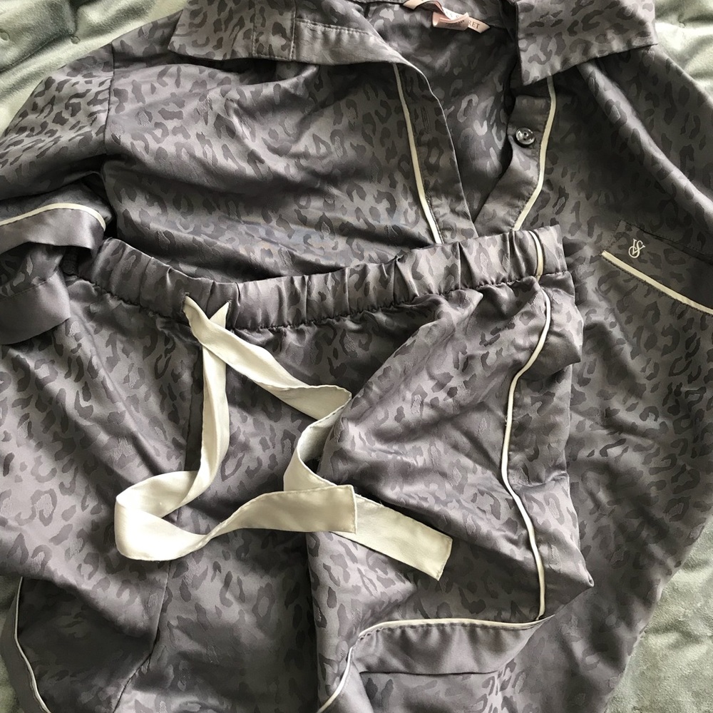 Victoria’s Secret boxer set